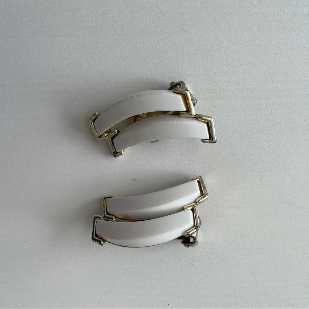 Vintage Clip ons